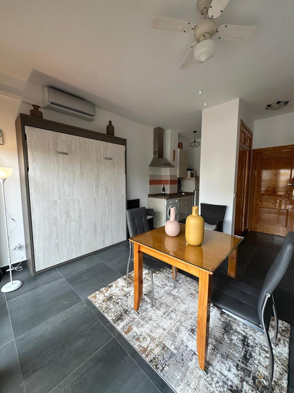 Estudio Con Piscina Y Garaje A 100 Mtr De La Playa Isla Cristina Eksteriør billede